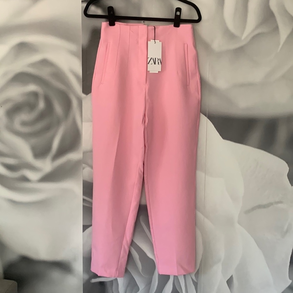 New with tags Zara size medium pink high-waisted pants